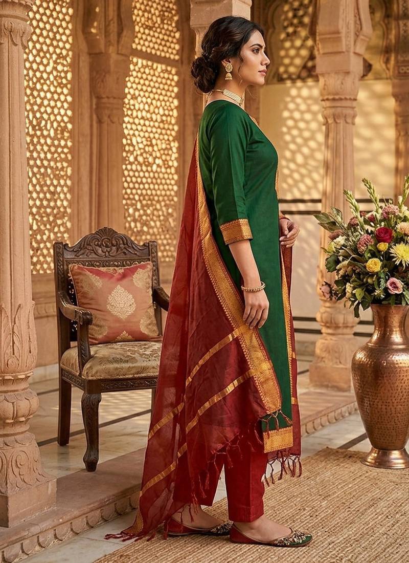 Green woven jaquard straight kurti dupatta with pant