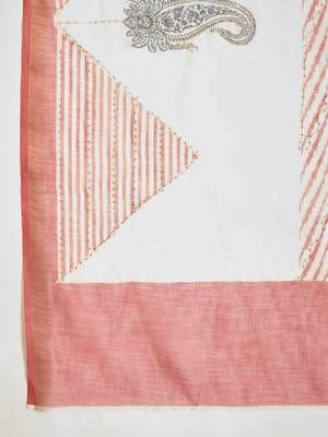 Pink linen sequins saree with unstitched blouse piece. 5