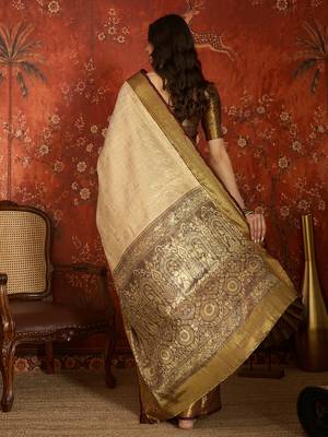 cream kanjeevaram silk blend woven design saree with unstitched blouse piece. 4