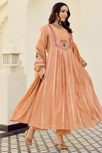 Women's peach chanderi embroidered flared kurta set with dupatta and pant
