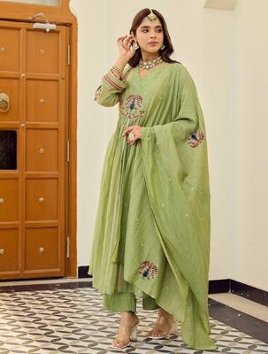 Women's light green chanderi embroidered flared kurta set with dupatta and pant 3