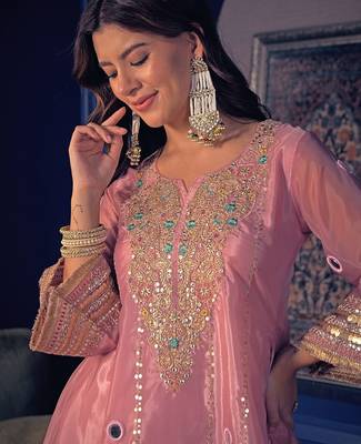 Women's pink silk crepe embroidered kurta set with  pant 5
