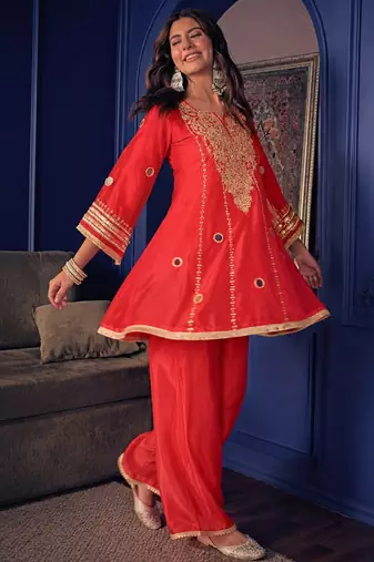 Women's red silk crepe embroidered kurta set with  pant