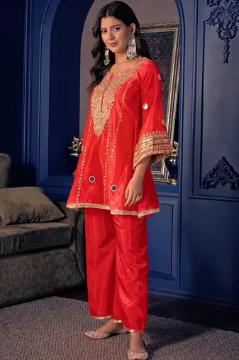 Women's red silk crepe embroidered kurta set with  pant