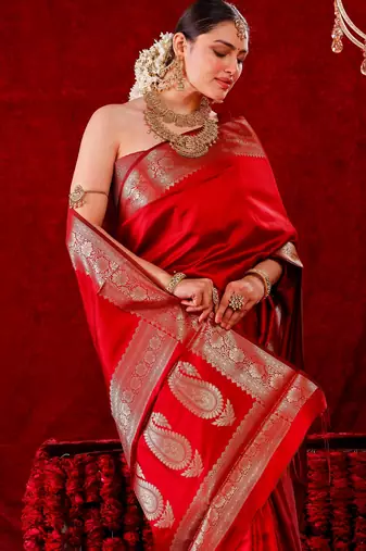 Suchitra Banarsi Mashru silk Blend Handloom saree 