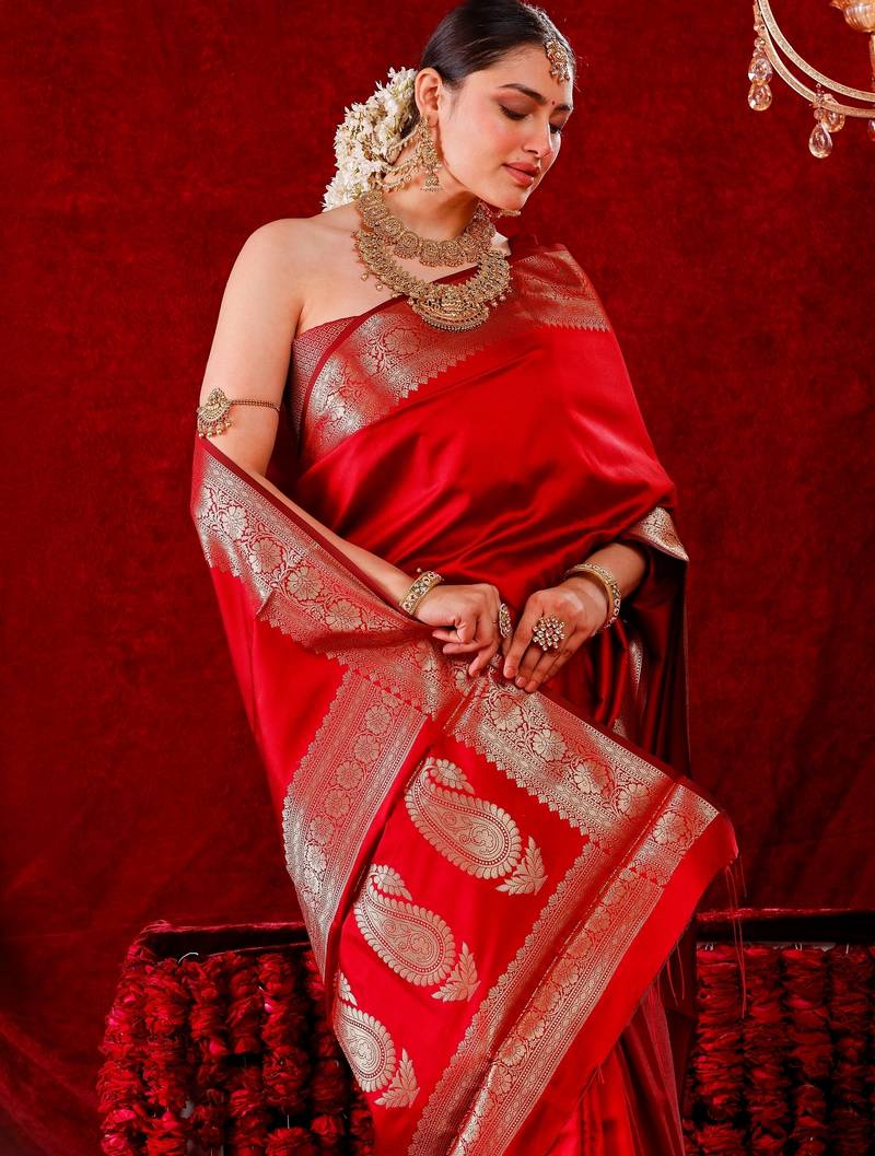 Suchitra Banarsi Mashru silk Blend Handloom saree 