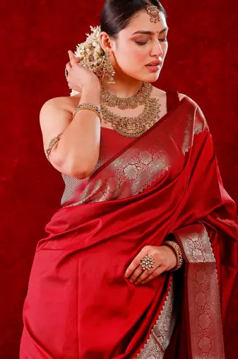 Suchitra Banarsi Mashru silk Blend Handloom saree 