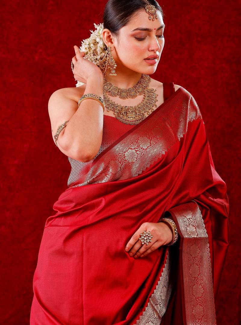 Suchitra Banarsi Mashru silk Blend Handloom saree 