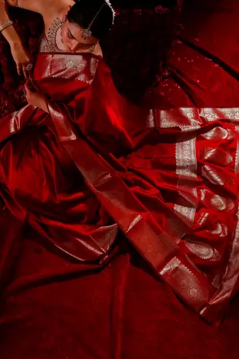 Suchitra Banarsi Mashru silk Blend Handloom saree 