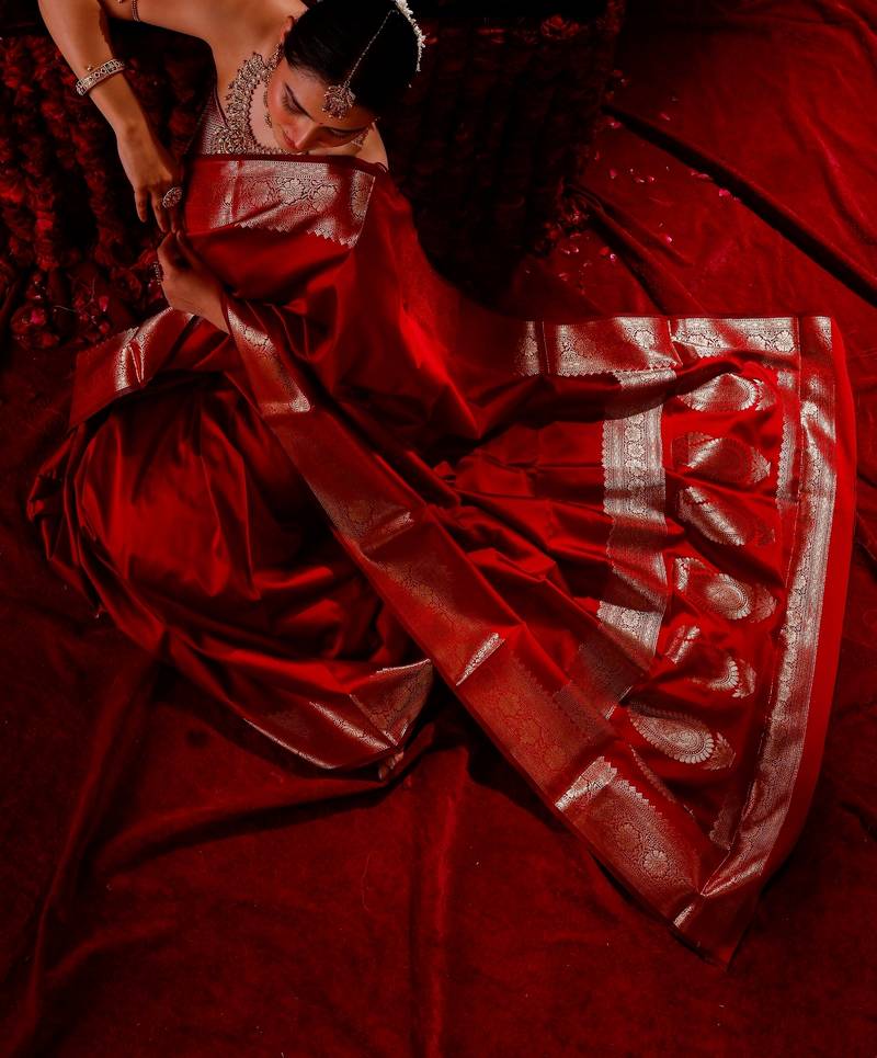 Suchitra Banarsi Mashru silk Blend Handloom saree 