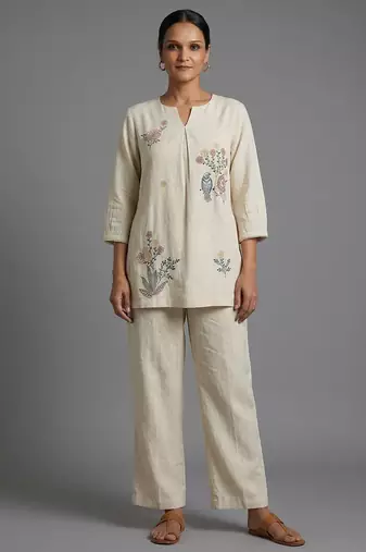 Off-white embroidered kurti co-ord set