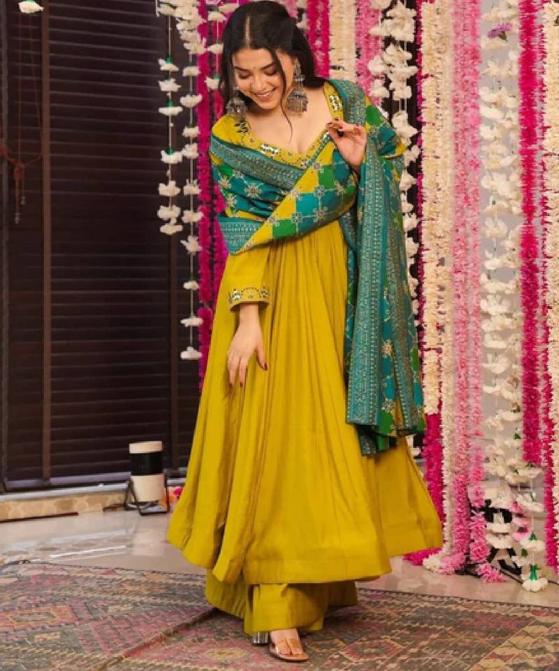 Women's mustard chanderi embroidery kurta set with dupatta and pant