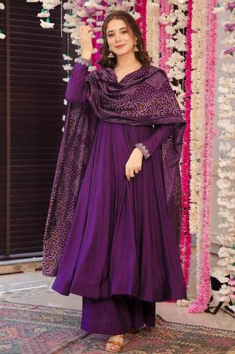 Women's purple chanderi embroidery kurta set with dupatta and pant