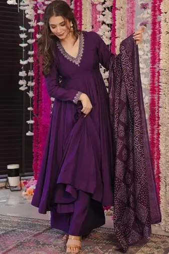 Women's purple chanderi embroidery kurta set with dupatta and pant