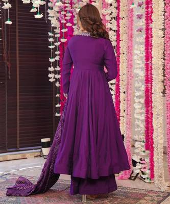 Women's purple chanderi embroidery kurta set with dupatta and pant 4