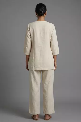Off-white embroidered kurti co-ord set