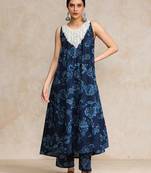Women Floral Printed Regular Pure Cotton Kurta with Trousers