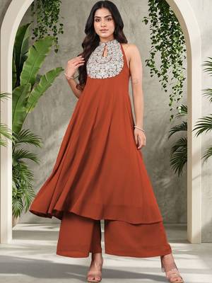 Women Ethnic Motifs Embroidered Regular Thread Work Silk Georgette Kurta with Trousers 2