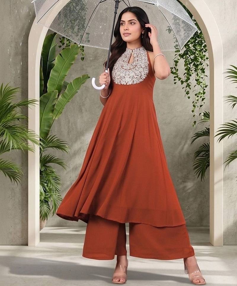 Women Ethnic Motifs Embroidered Regular Thread Work Silk Georgette Kurta with Trousers
