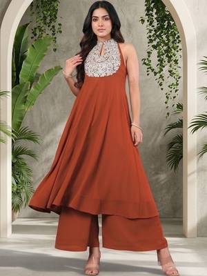 Women Ethnic Motifs Embroidered Regular Thread Work Silk Georgette Kurta with Trousers 5