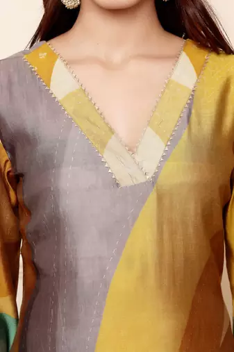Quirky Printed V-Neck Chanderi Silk Straight Kurta With Trousers
