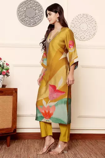 Quirky Printed V-Neck Chanderi Silk Straight Kurta With Trousers