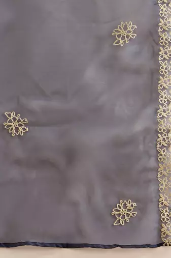 Women Embroidered Regular Thread Work Kurta with Trousers & Dupatta