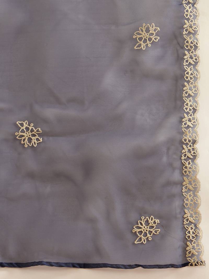 Women Embroidered Regular Thread Work Kurta with Trousers & Dupatta