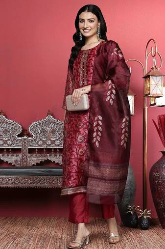 Maroon Floral Printed Beads and Stones Straight Kurta with Trousers & Dupatta