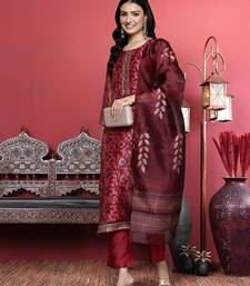 Maroon Floral Printed Beads and Stones Straight Kurta with Trousers & Dupatta