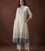 Women Printed Regular Kurta with Trousers & With Dupatta
