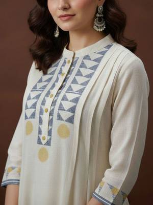 Women Printed Regular Kurta with Trousers & With Dupatta 2