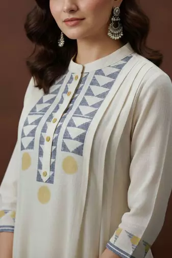 Women Printed Regular Kurta with Trousers & With Dupatta