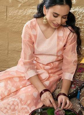 Women Regular Kurta with Trousers & Dupatta 5