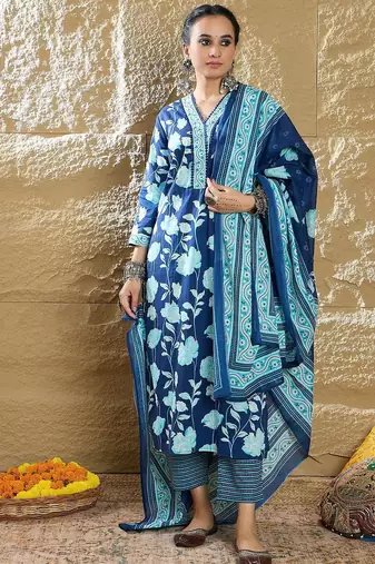 Women Floral Printed Regular Pure Cotton Kurta with Trousers & Dupatta