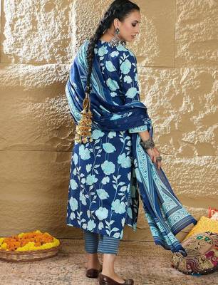 Women Floral Printed Regular Pure Cotton Kurta with Trousers & Dupatta 5