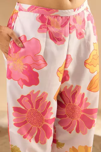 Floral Printed Regular Pure Cotton Kurta with Trousers