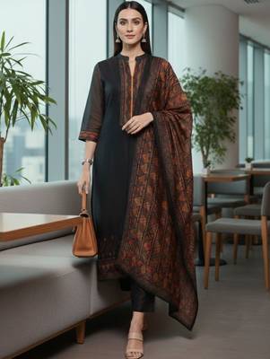 Women Ethnic Motifs Regular Chanderi Silk Kurta with Trousers & With Dupatta 5