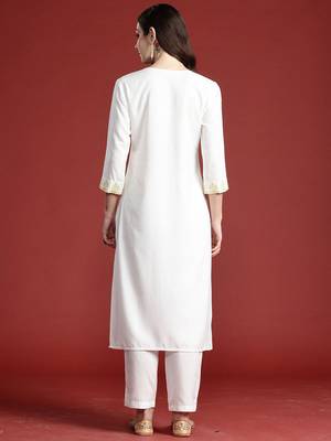 Ethnic Motifs Embroidered Regular Thread Work Kurta with Trousers 5