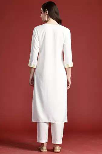 Ethnic Motifs Embroidered Regular Thread Work Kurta with Trousers