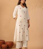Women Ethnic Motifs Embroidered Regular Thread Work Kurta with Palazzos