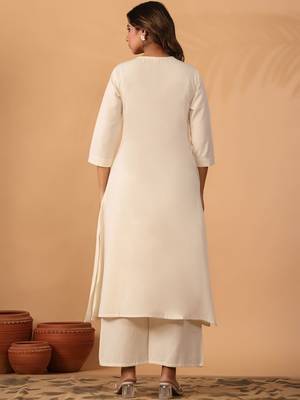 Women Ethnic Motifs Embroidered Regular Thread Work Kurta with Palazzos 4