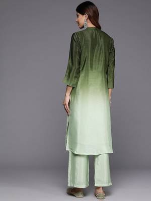 Dyed Mandarin Collar Sequinned & Beaded Kurta With Trouser 6