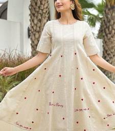 Women Ethnic Motifs Printed Regular Thread Work Kurti with Palazzos