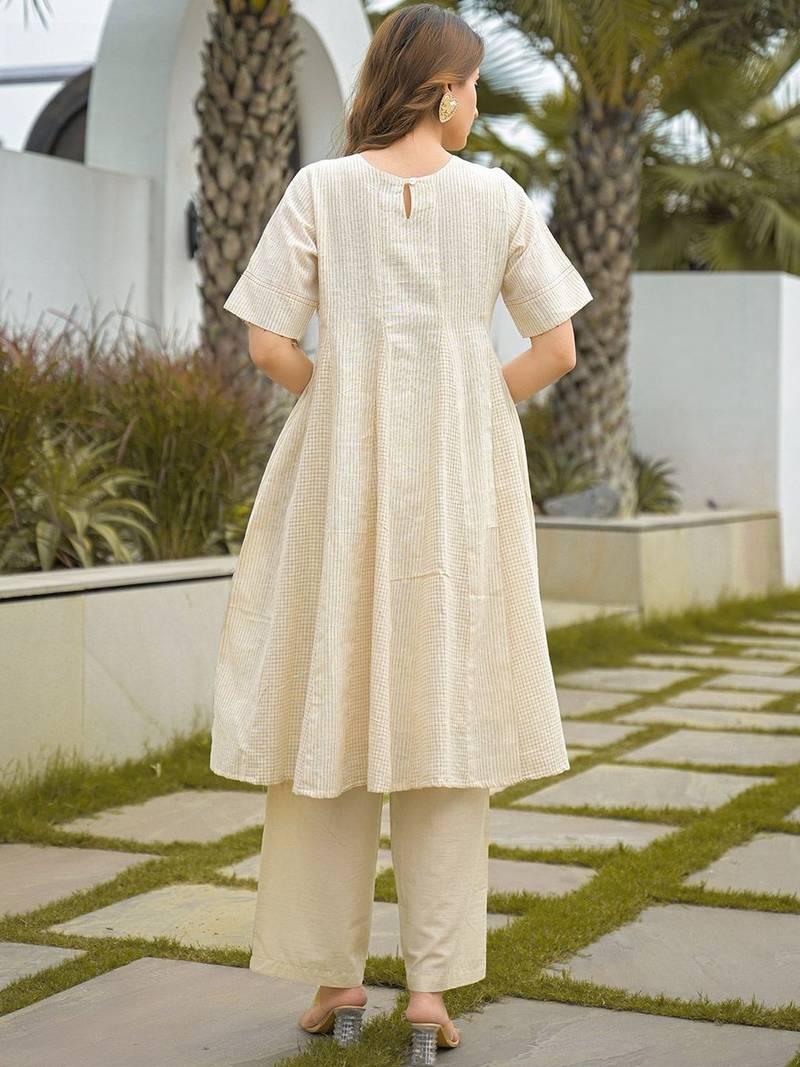 Women Ethnic Motifs Printed Regular Thread Work Kurti with Palazzos