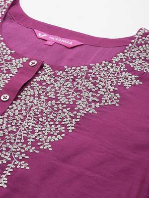 Floral Embroidered Zari Chanderi Silk Kurta with Trousers & Dupatta 3