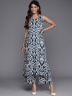 Navy Blue Ikat Printed Pure Cotton Sleeveless Kurta with Palazzo 6