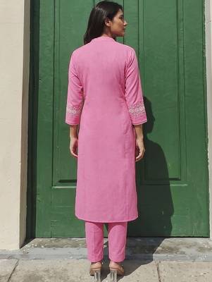 Women Ethnic Motifs Embroidered Regular Thread Work Kurta with Trousers 3