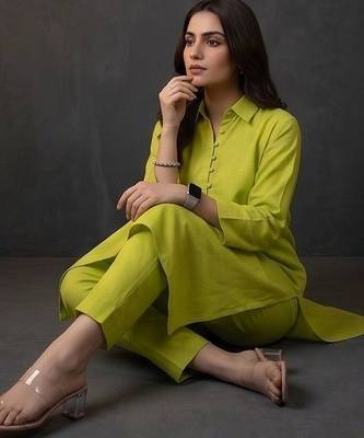 Women Regular Kurta with Trousers 7