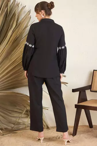Black Floral Embroidered Straight A-Line Kurta With Trouser